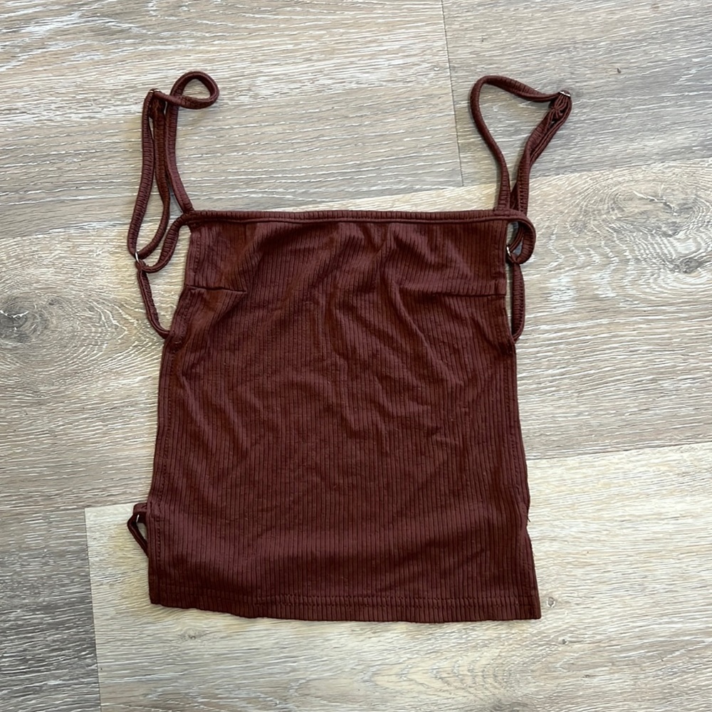 No Brand Backless Crop Tank 🤎